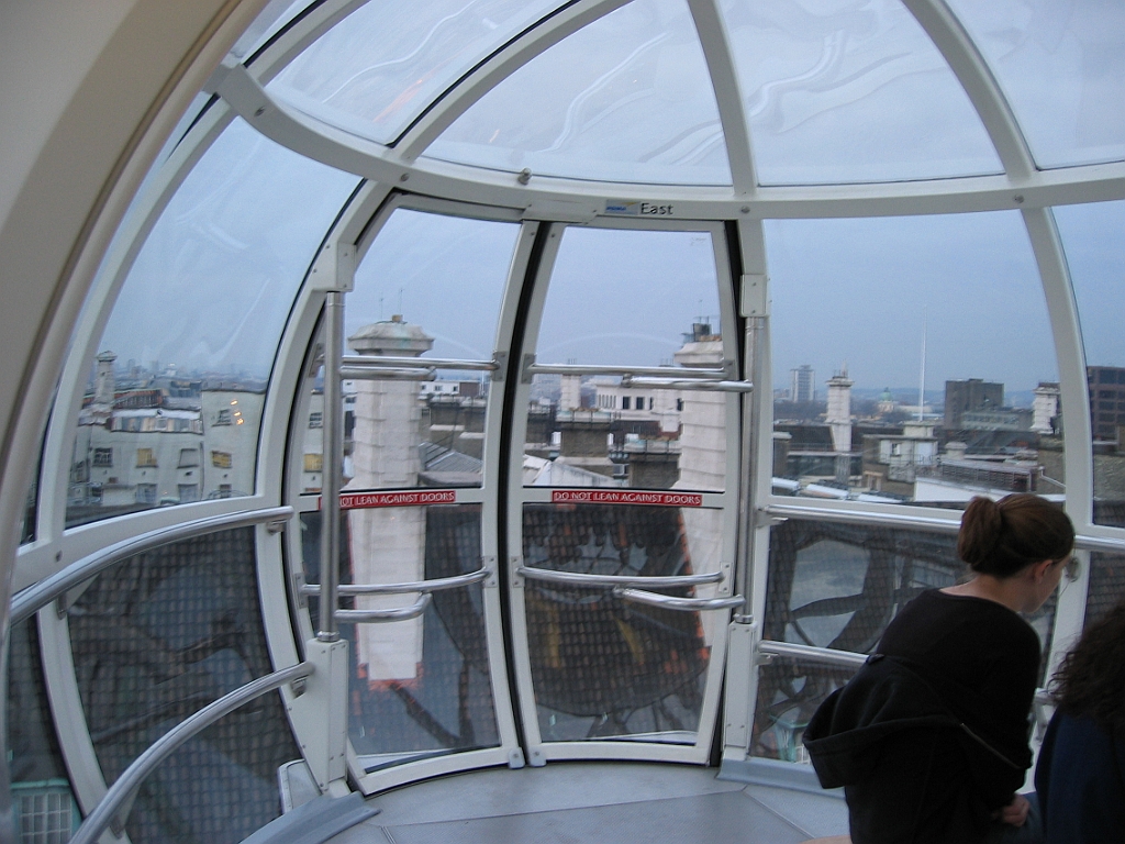 088 Dans London Eye Wheel.jpg